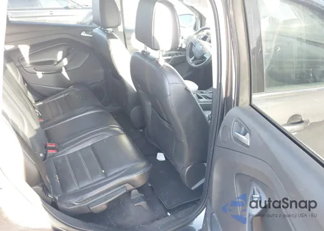 2017 Ford Escape Titanium из США, поврежденный, VIN 1FMCU9J96HUE25645